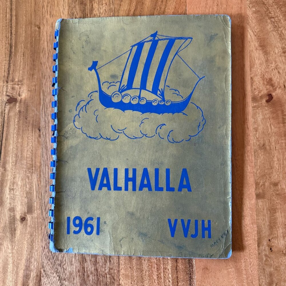 1961 Victor Valley Junior High School Yearbook Valhalla Victorville CA Vintage